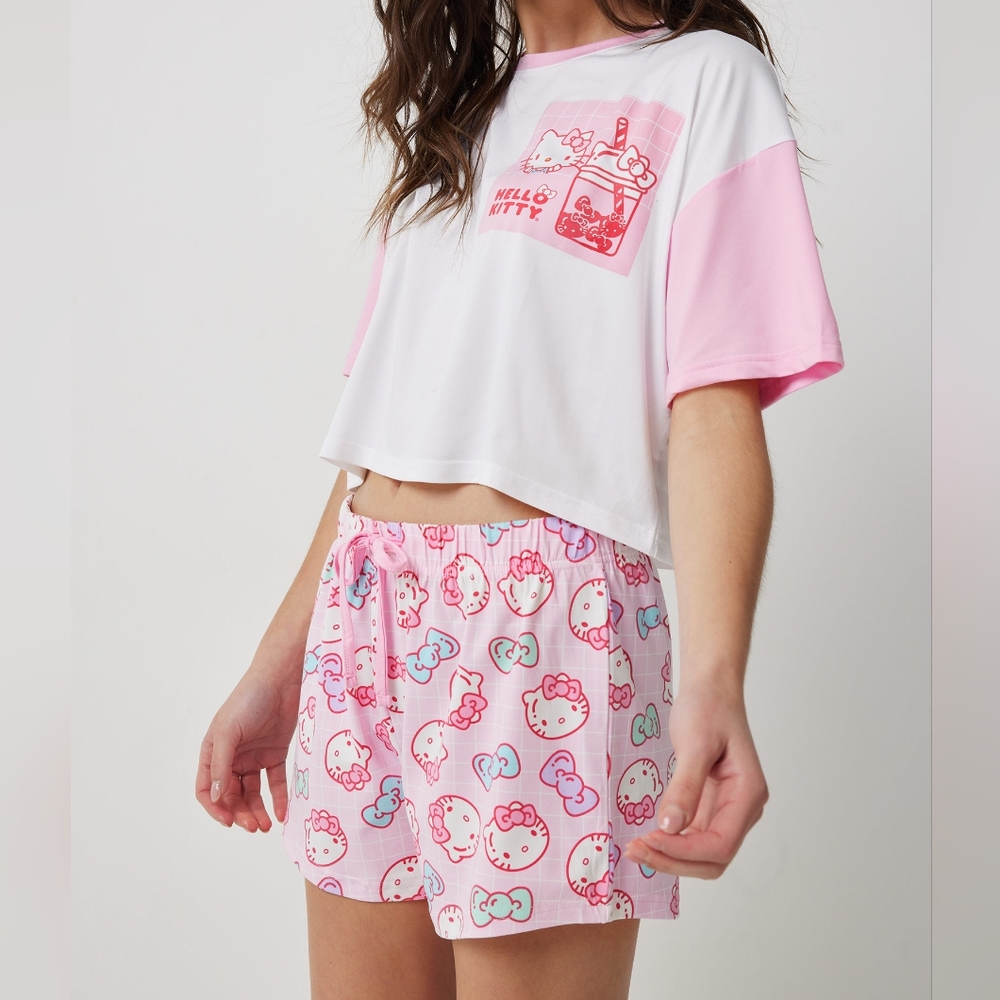 Hello Kitty Summer PJ's NWT Sz XL